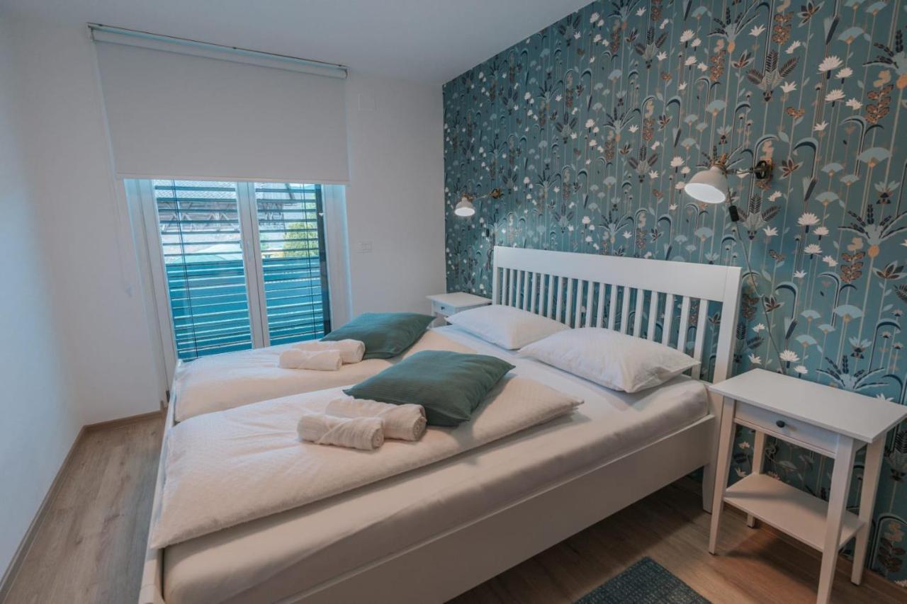 Apartma Lamberger Zirovnica Exterior foto